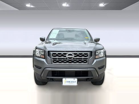 Used 2023 Nissan Frontier SV w/ Tow Package AWD/4WD image 6