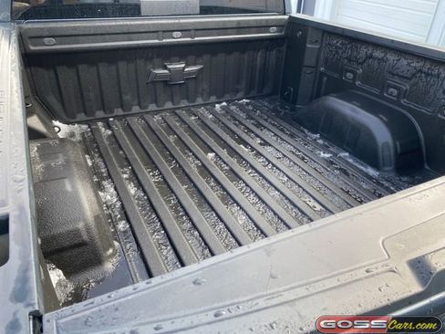 Used 2021 Chevrolet Silverado 1500 LT Trail Boss w/ Convenience Package II image 8