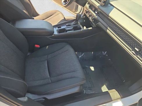 Used 2024 Honda Accord EX image 20