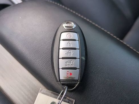 Used 2018 Nissan Murano SL w/ Moonroof Package FWD image 35