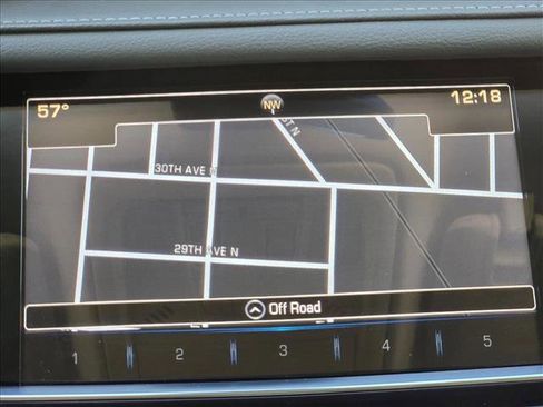 Used 2017 Cadillac XT5 Luxury w/ Driver Awareness Package image 14