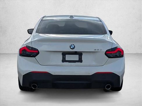 Used 2024 BMW 230i Coupe w/ Convenience Package RWD image 6