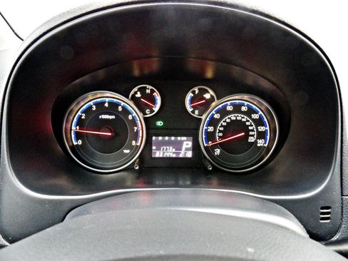 Used 2010 Suzuki SX4 Hatchback image 15