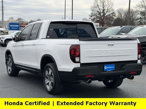 Certified 2024 Honda Ridgeline RTL image 3