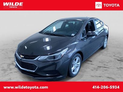 Used 2017 Chevrolet Cruze LT