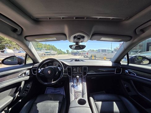 Used 2013 Porsche Panamera 4S AWD/4WD image 17