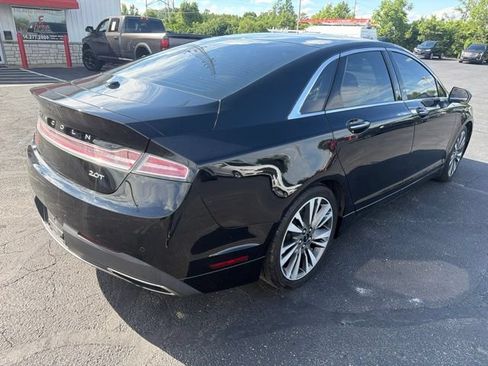 Used 2018 Lincoln MKZ Reserve FWD image 9