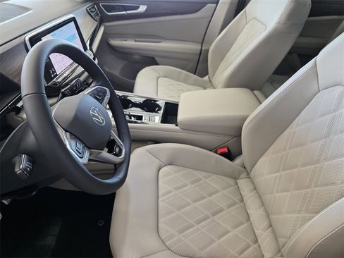 New 2026 Volkswagen Atlas SEL Premium R-Line image 10