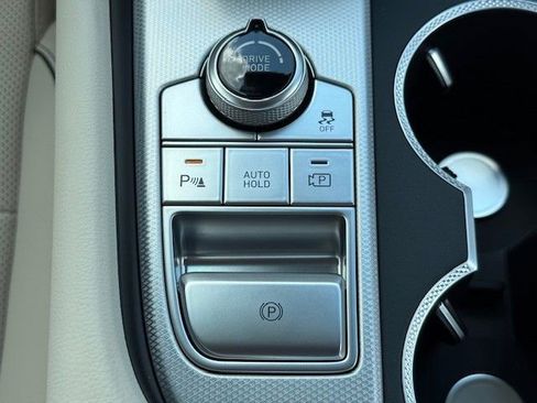 New 2026 Genesis G70 2.5T Prestige image 26