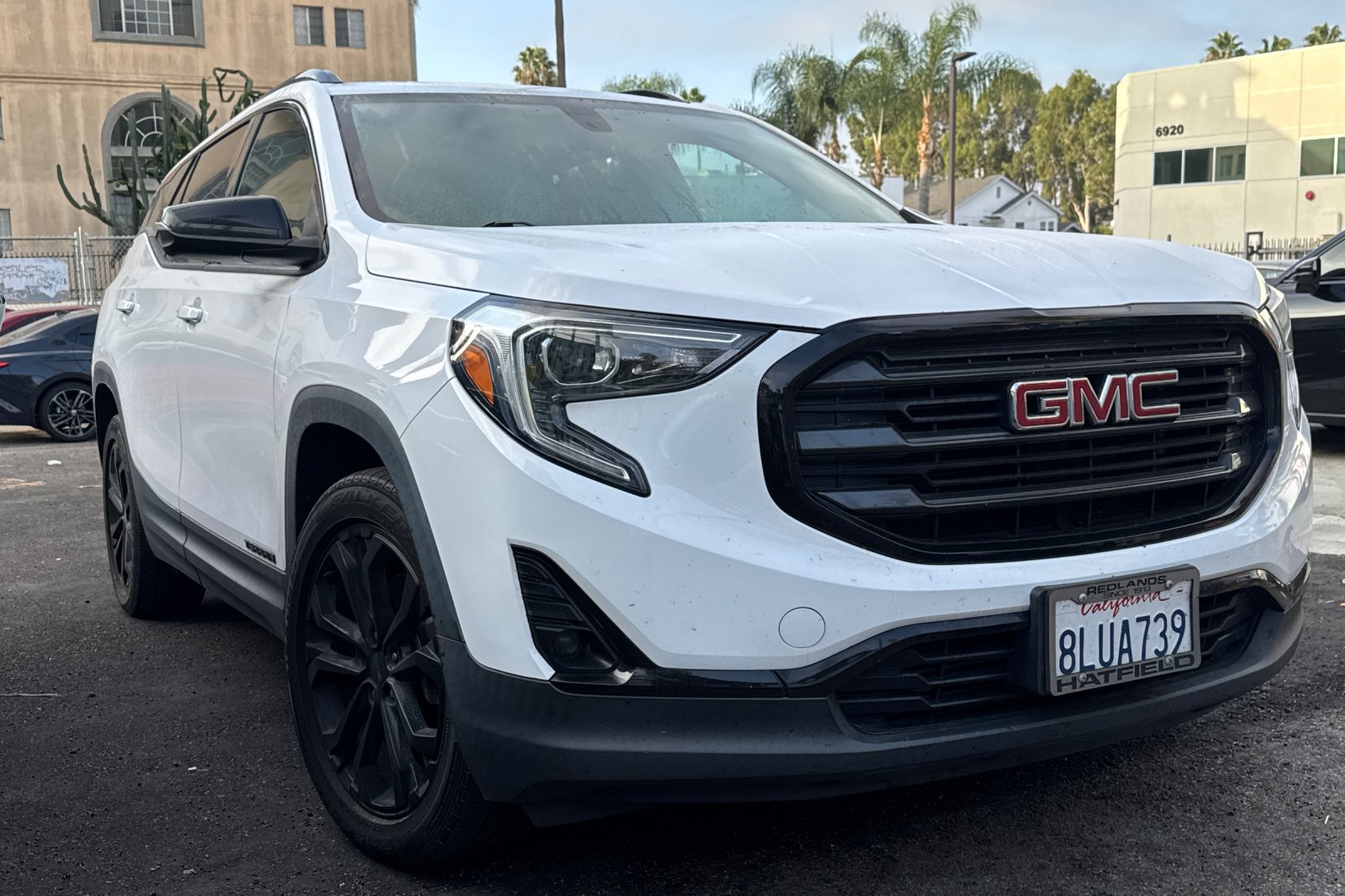 Used 2019 GMC Terrain SLT w/ Preferred Package FWD image 2