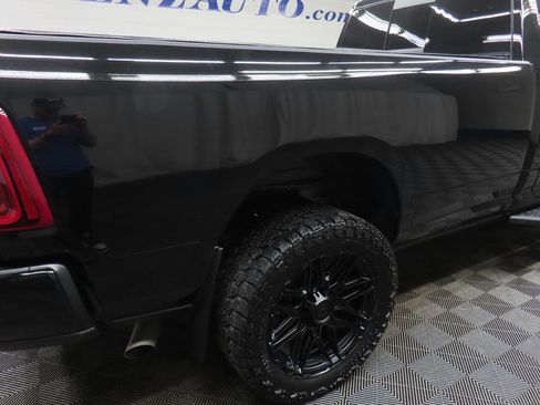 Used 2025 RAM 2500 Big Horn AWD/4WD image 40