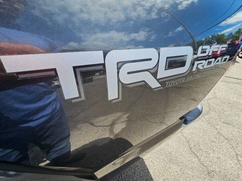 Used 2013 Toyota Tacoma 4x4 Double Cab w/ TRD Off-Road Pkg image 26