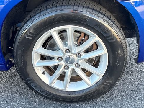 Used 2019 Dodge Grand Caravan SE image 11