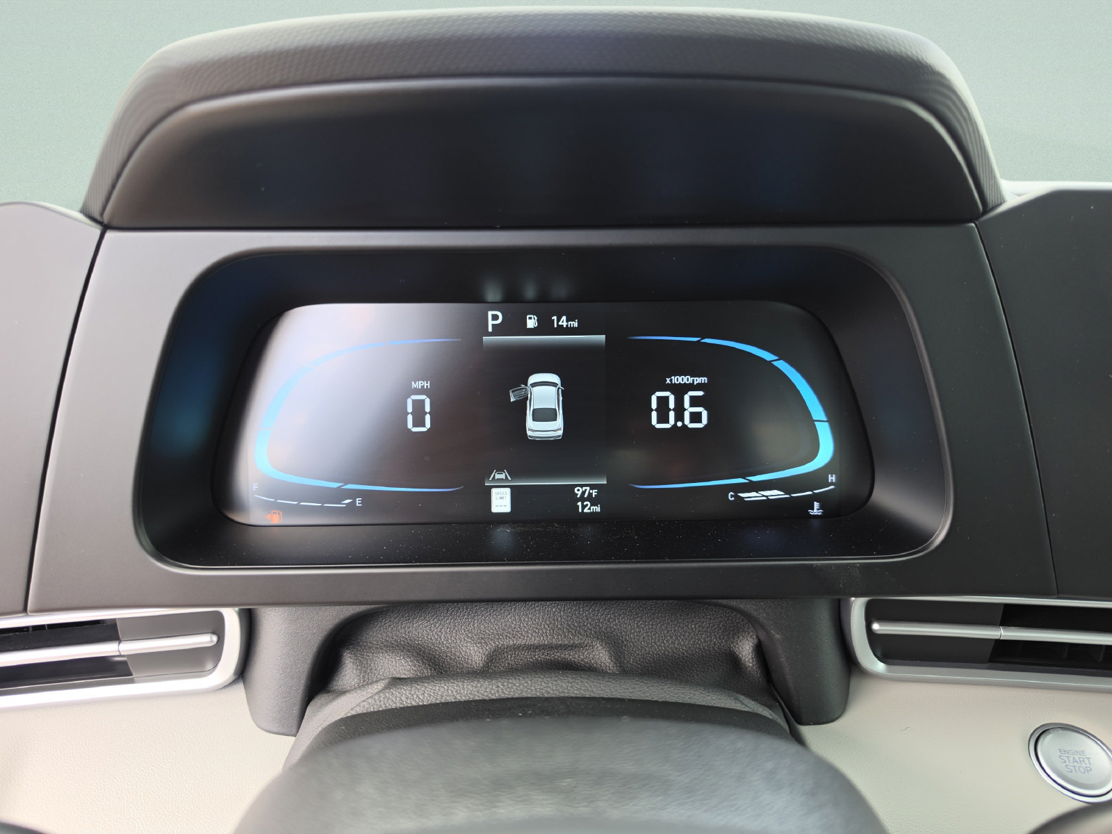 New 2026 Hyundai Elantra SEL Sport FWD image 34