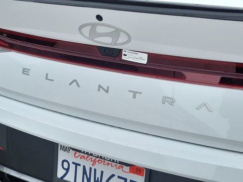 Certified 2025 Hyundai Elantra Sport image 22