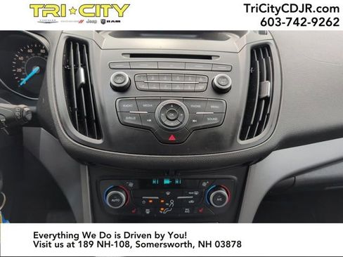 Used 2018 Ford Escape SE image 21