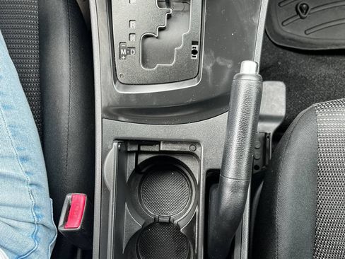 Used 2012 MAZDA MAZDA3 i Touring FWD image 16