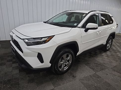 Used 2023 Toyota RAV4 XLE w/ XLE Grade Weather Package AWD/4WD image 8