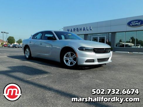 Used 2023 Dodge Charger SXT image 1