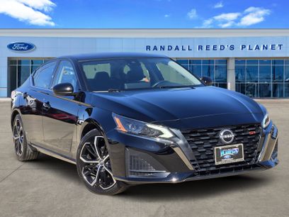 Used 2024 Nissan Altima 2.5 SR w/ SR Premium Package