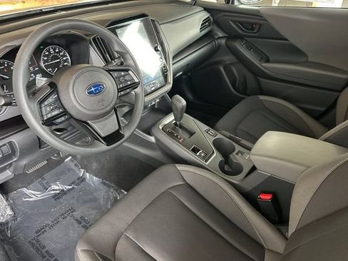Used 2025 Subaru Crosstrek 2.5i Premium AWD/4WD image 10