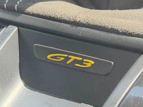 Certified 2022 Porsche 911 GT3 RWD image 28