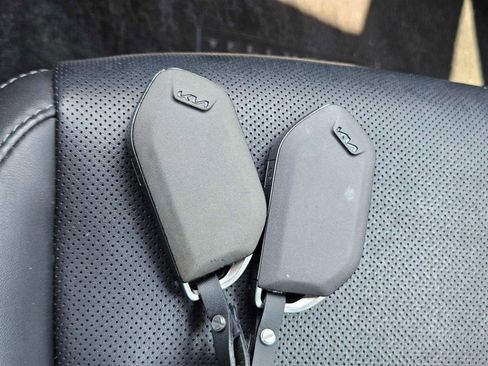 Used 2024 Kia Telluride S w/ S Sunroof Package image 32