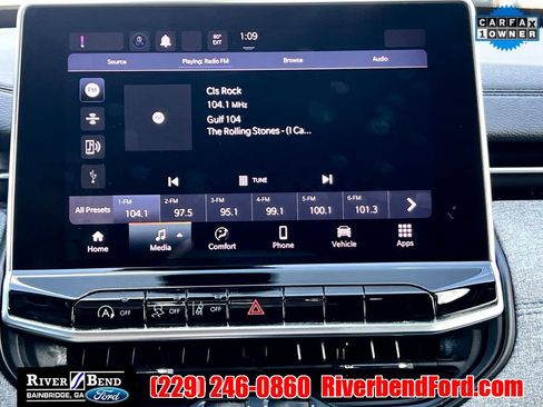 Used 2024 Jeep Compass Latitude image 28