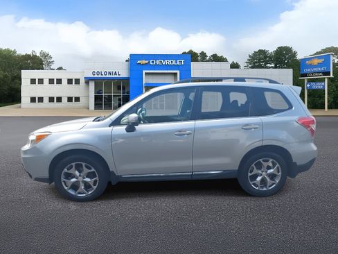 Used 2016 Subaru Forester 2.5i Touring w/ Eyesight & Navigation System image 6