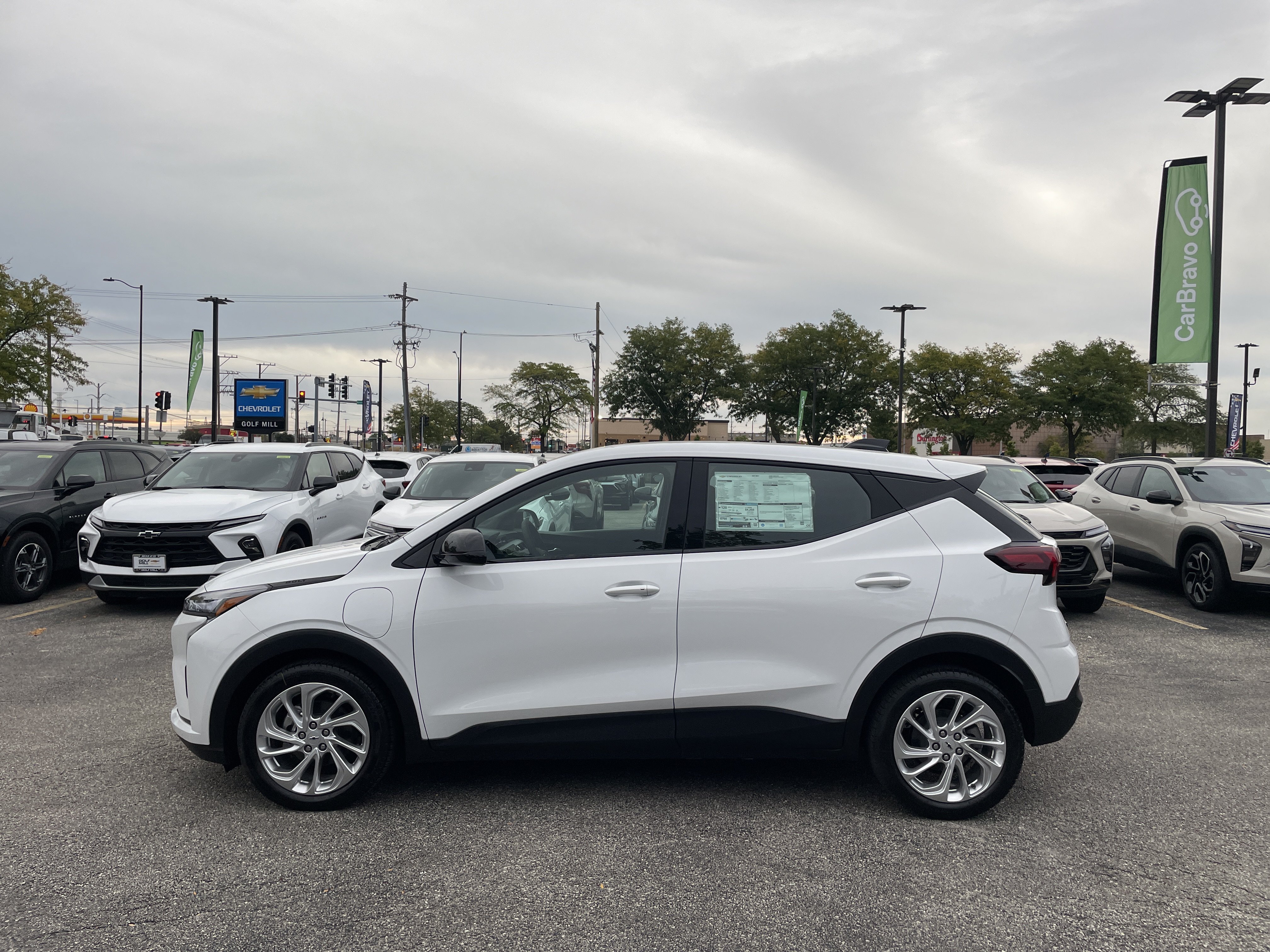 New 2027 Chevrolet Bolt LT w/ Comfort Package FWD image 8