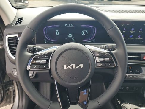 New 2026 Kia Seltos S image 10