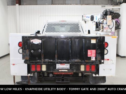 Used 2015 Ford F350 XL w/ Power Equipment Group image 30