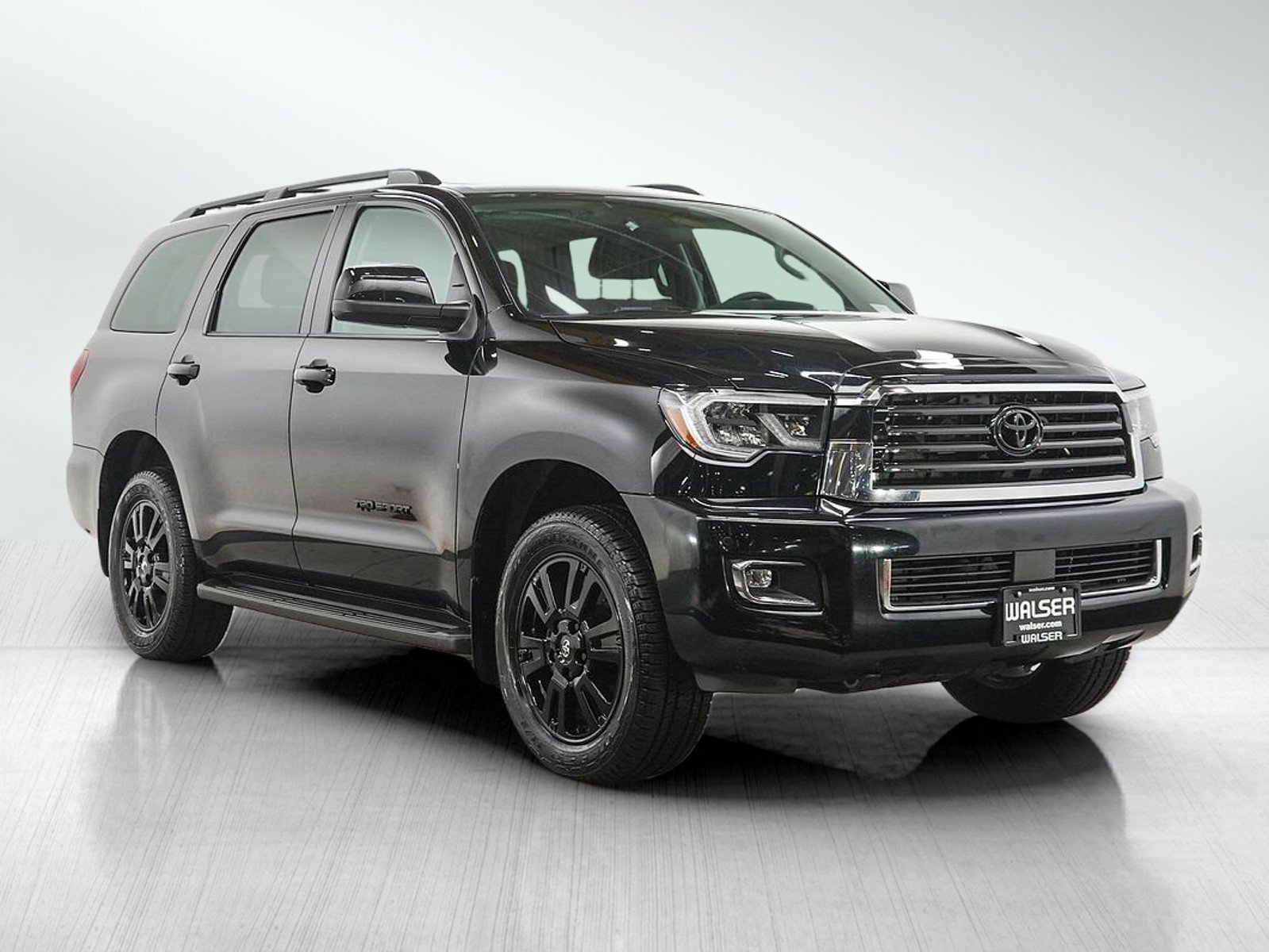 Used 2022 Toyota Sequoia TRD Sport AWD/4WD image 7