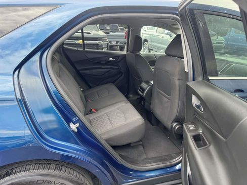 Used 2020 Chevrolet Equinox LT FWD image 16
