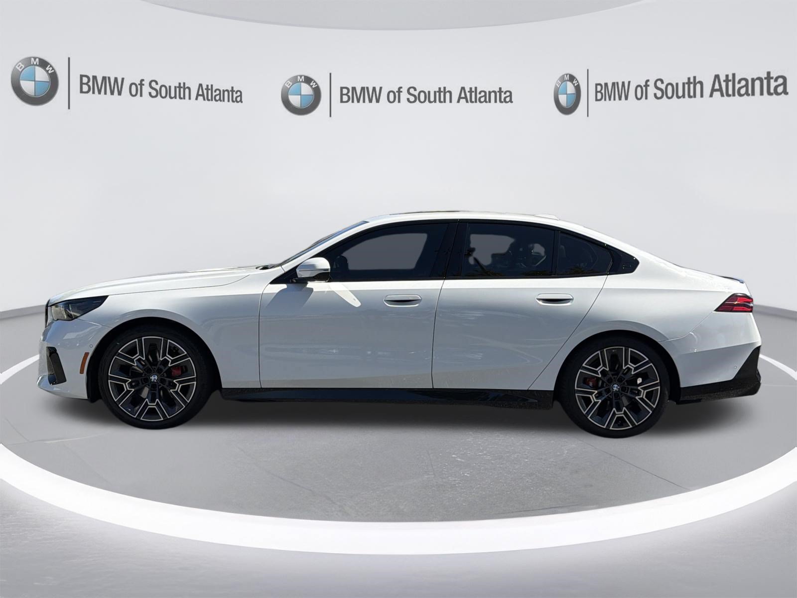 Certified 2024 BMW 530i w/ M Sport Package RWD image 22