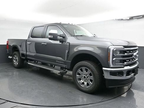New 2026 Ford F250 Lariat w/ Chrome Package AWD/4WD image 3