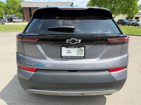 Used 2023 Chevrolet Bolt EUV LT w/ Driver Confidence Package image 11