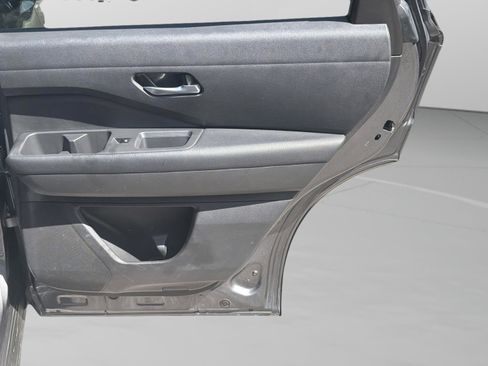 Used 2022 Nissan Pathfinder SV w/ SV Black Package FWD image 23