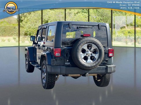 Used 2016 Jeep Wrangler Unlimited Sahara w/ Max Tow Package image 4