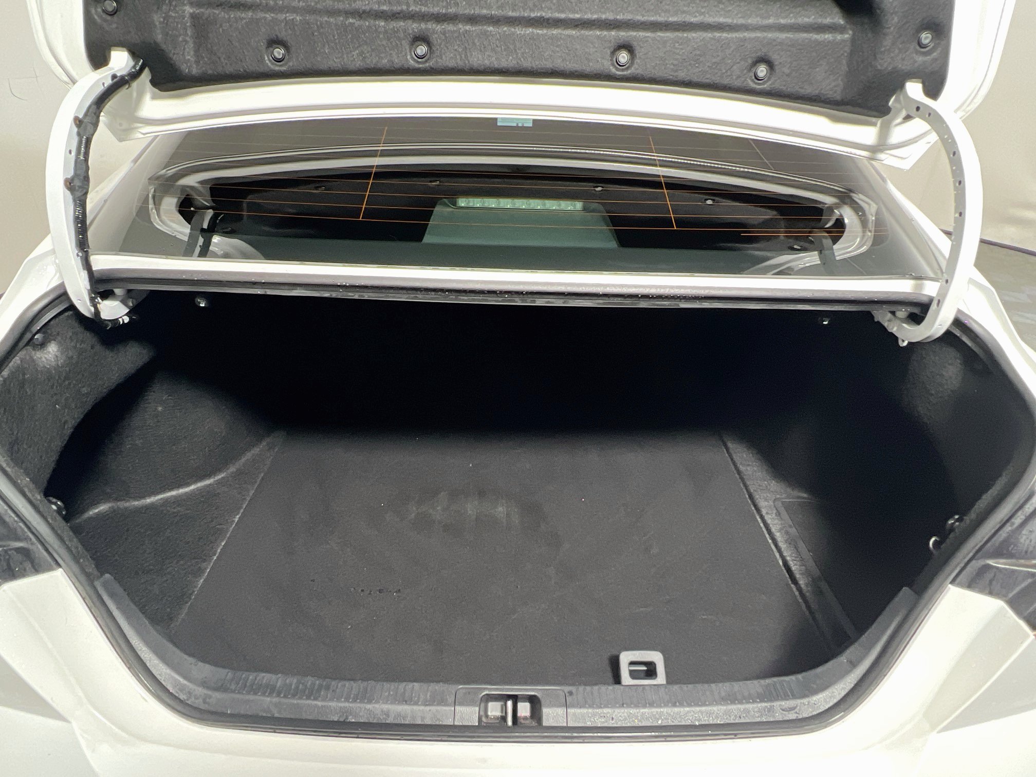 Used 2025 Toyota Camry SE w/ Convenience Package FWD image 28