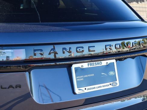 New 2026 Land Rover Range Rover Velar Dynamic SE image 12