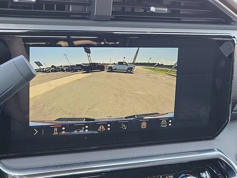 New 2026 GMC Sierra 2500 Denali w/ Denali Reserve Package AWD/4WD image 17