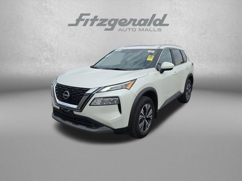 Used 2023 Nissan Rogue SV w/ SV Premium B Package AWD/4WD image 3