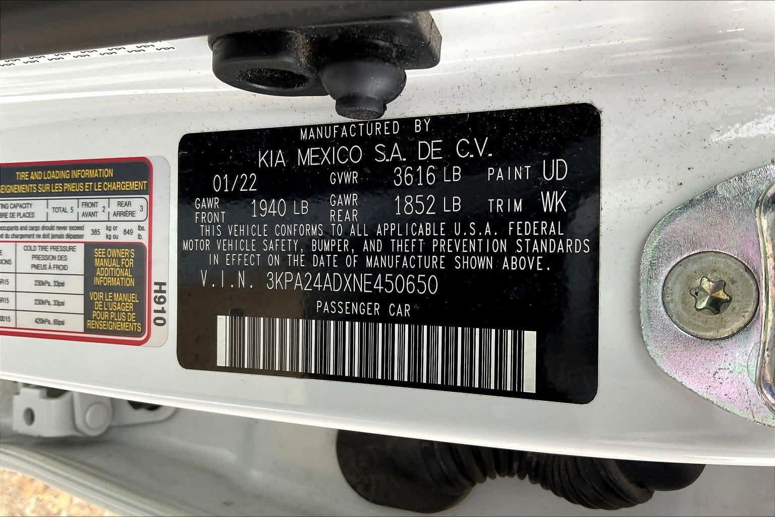 Certified 2022 Kia Rio S FWD image 19