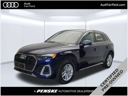 Used 2023 Audi Q5 2.0T Premium w/ Convenience Package AWD/4WD image 1