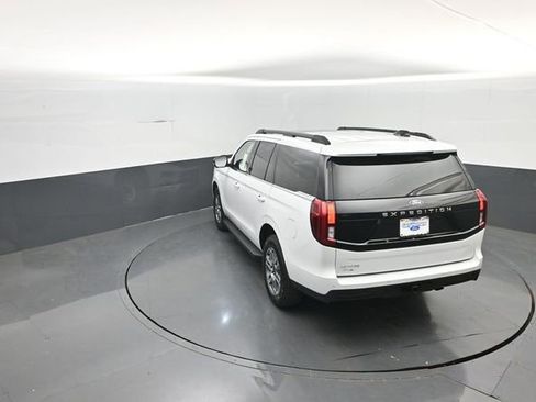 New 2026 Ford Expedition Active AWD/4WD image 28