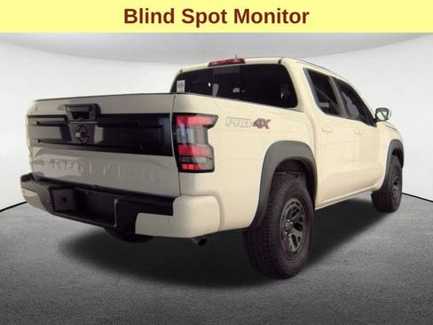 Used 2026 Nissan Frontier PRO-4X AWD/4WD image 4