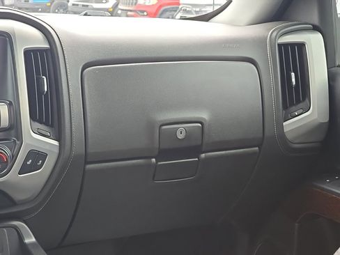 Used 2017 GMC Sierra 1500 SLT w/ SLT Premium Package image 32