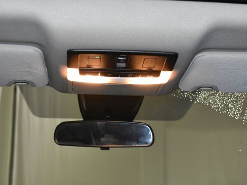 Used 2023 Nissan Altima 2.5 SR w/ SR Premium Package image 28