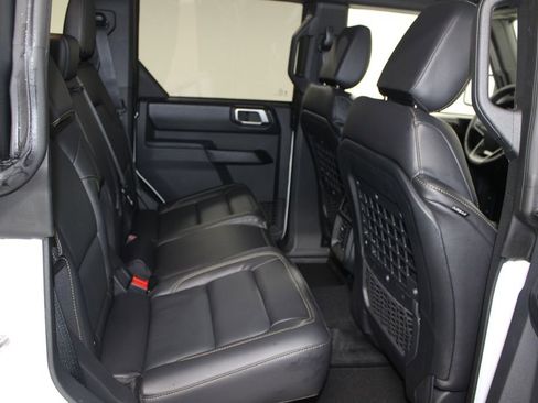 New 2025 Ford Bronco Badlands image 29